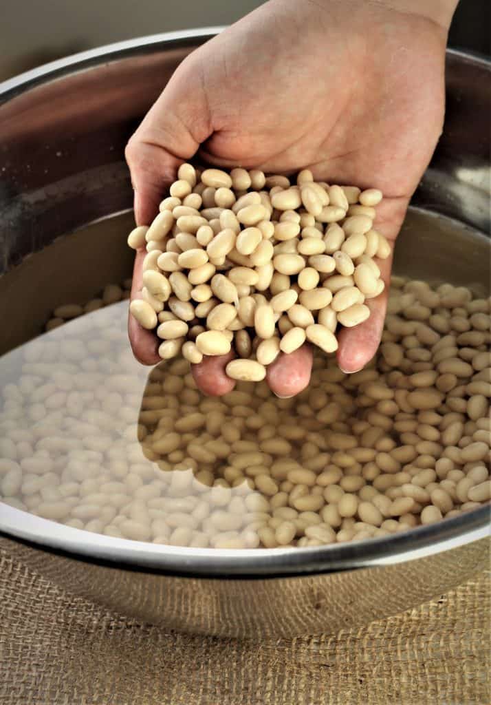 white beans that have been soaked for White Bean and Potato Soup