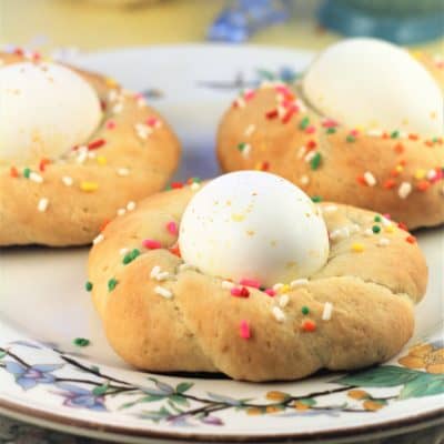 plate with 3 Easter cookies with egg in center