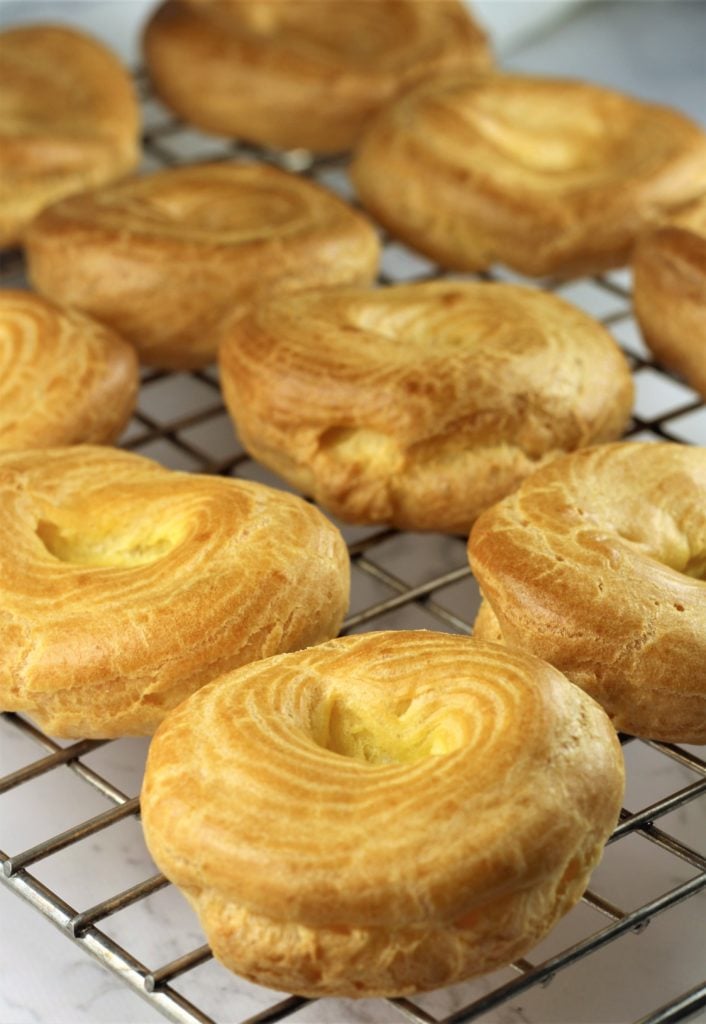 baked choux for zeppole for St-Joseph's Day on wire cooling rack