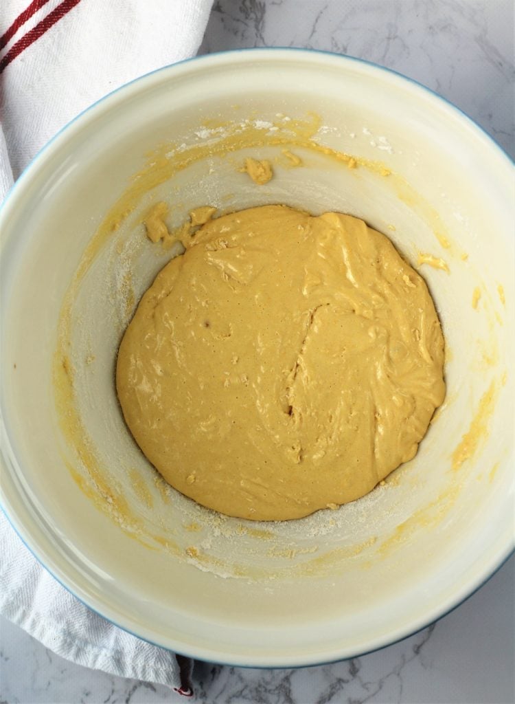 cake batter in large mixing bowl 