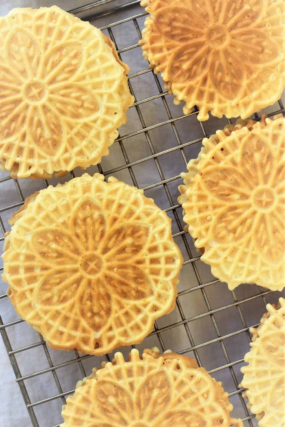 Italian Pizzelle Cookies Mangia Bedda