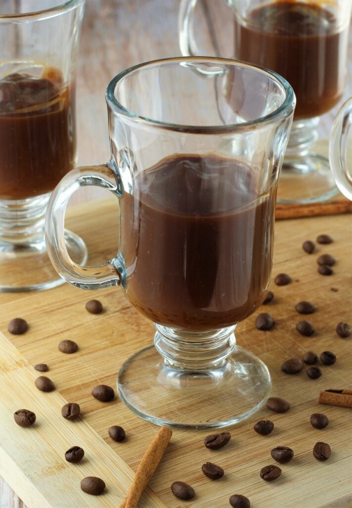 Gelo di caffè poured into glass.