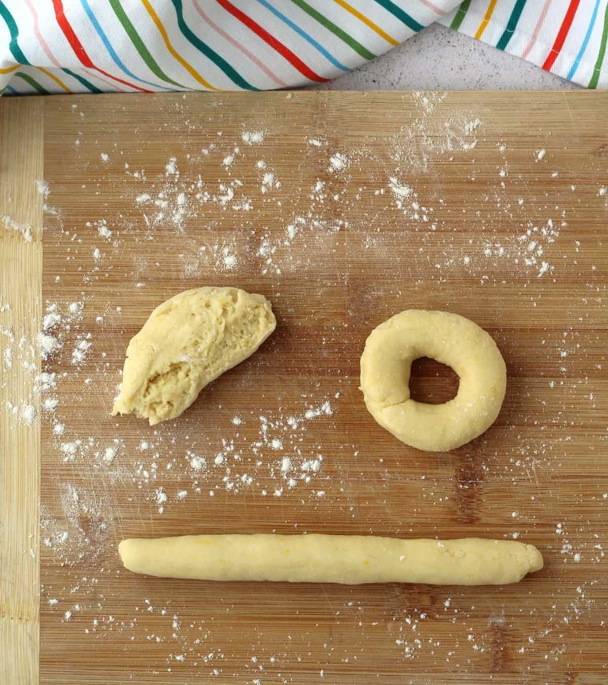 How to shape ricotta ring cookies.