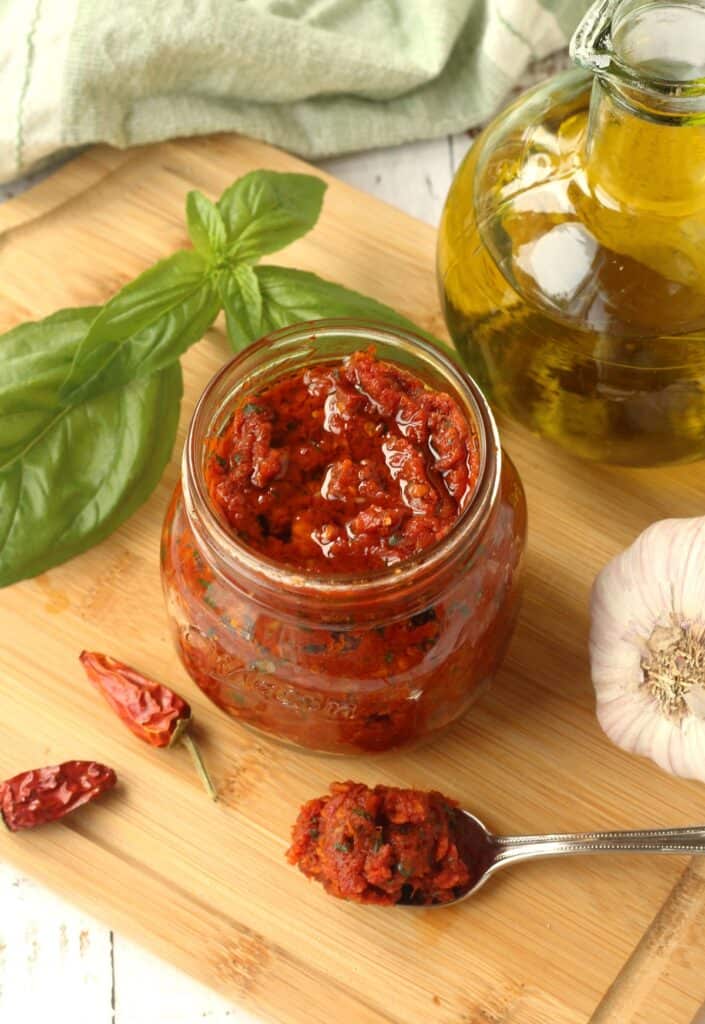 Sicilian Sun Dried Tomato Pesto (capuliato) - Mangia Bedda