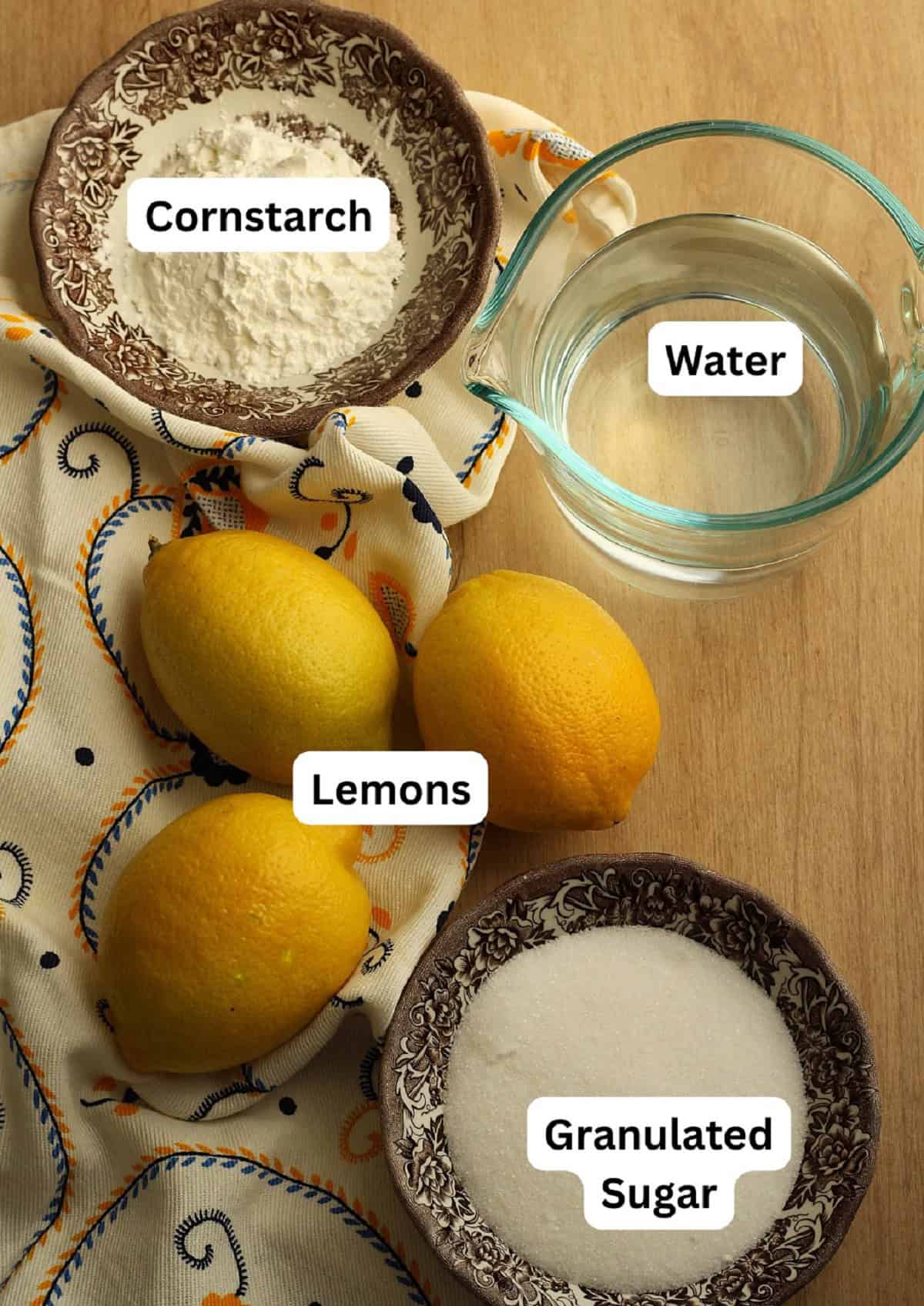 Cornstarch, water, sugar and lemons for gelo di limone.