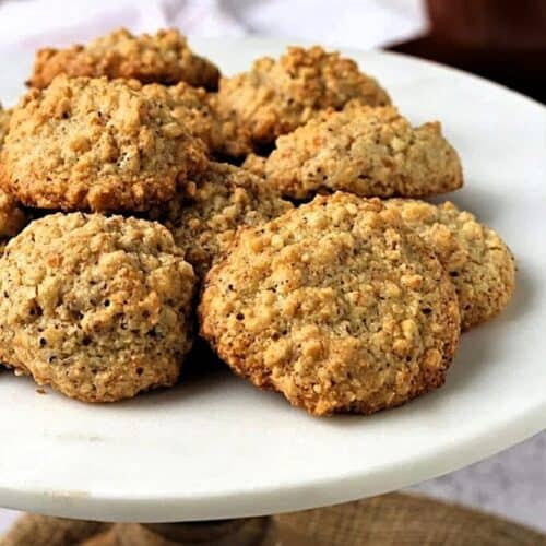 Italian hazelnut cookies on plate.