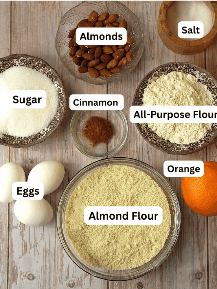 Almond flour, flour, orange, salt, almonds, sugar, cinnamon and eggs.