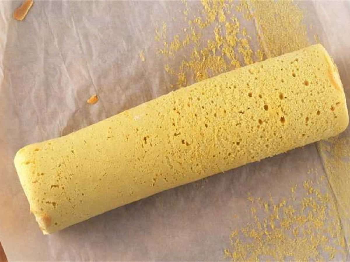 Sponge cake rolled into a sphere.